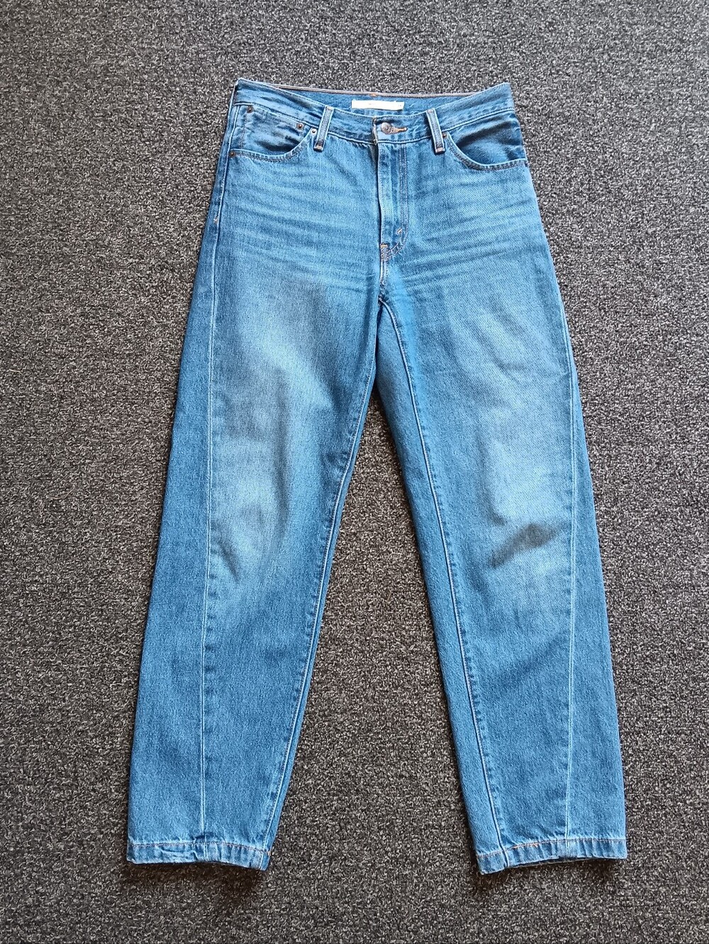 Y2K Levis Womens Size 26, '94 Baggy Blue Denim Jeans, Medium Wash - Picture 14 of 14